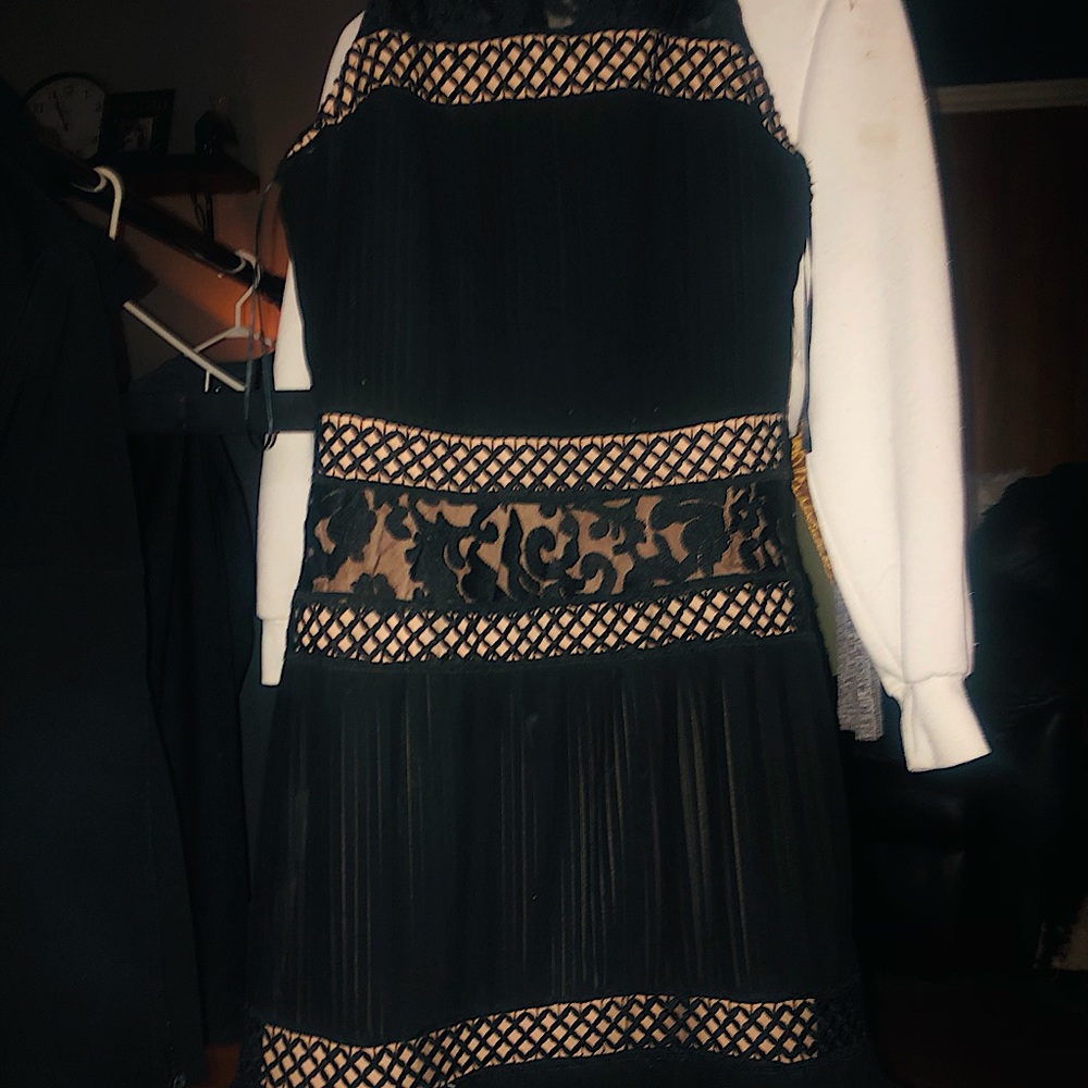Black Little Dress by adelyn rae size small 😍 - Picture 4 of 9